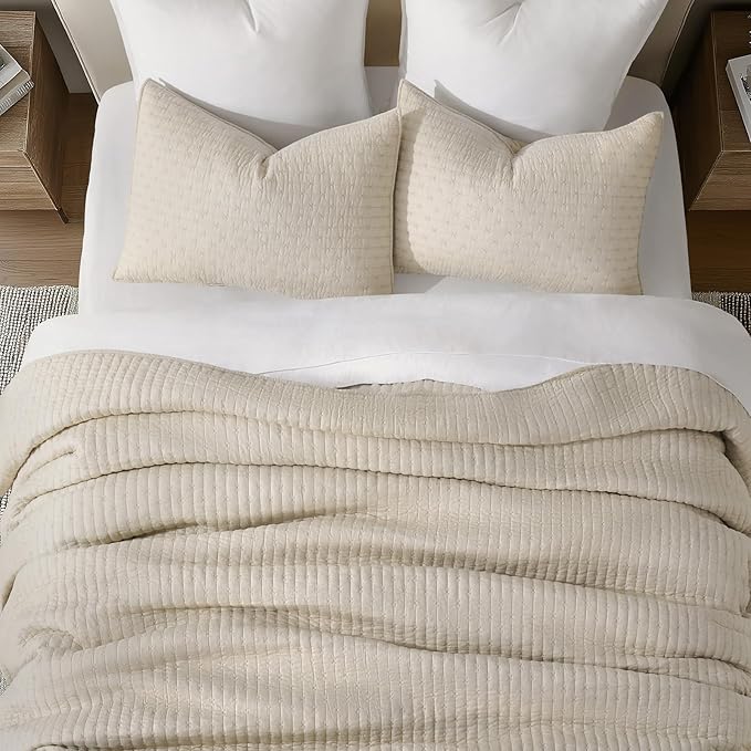EVERGRACE Cross Stitch Pre-Washed Cotton Quilt Bedding Set King Size, Oversized 3 Pieces Lightweight Bedspread Coverlet for All Season, with 2 Matching Shams, Flax Beige,108"x96"