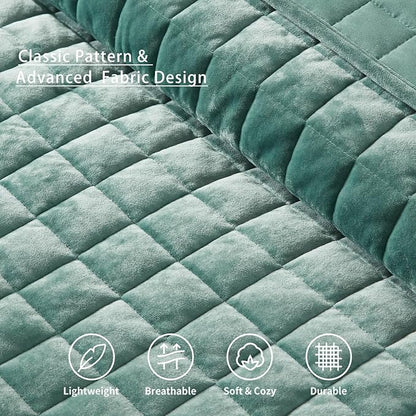 LEAONME Velvet Quilt California King-118''x106'', Lightweight Aqua Green Velvet Comforter Set with 2 Pillow Shams, Soft Oversized Bedspread Coverlet Quilted Bedding Set for All Season