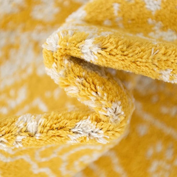 Rugs.com Arlington Collection Rug – 7' x 10' Yellow Medium-Pile Rug Perfect for Living Rooms, Large Dining Rooms, Open Floorplans