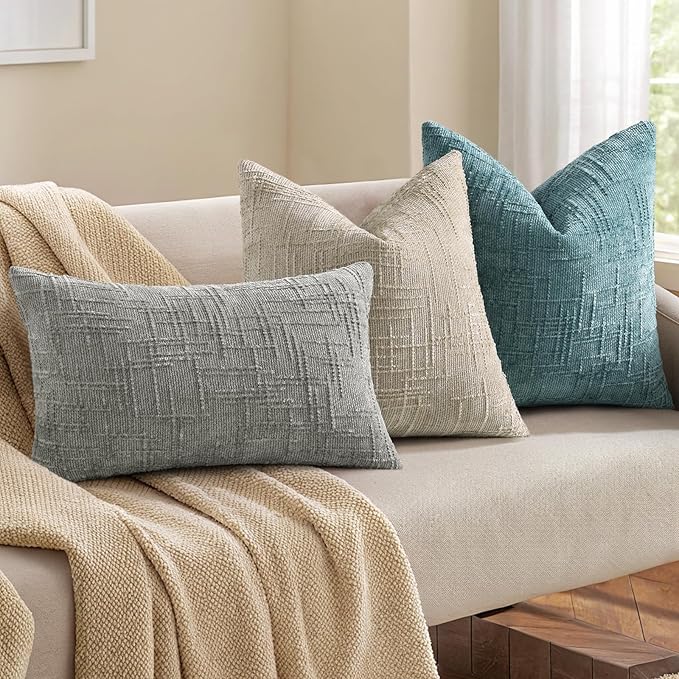 decorUhome Spring Light Brown Chenille Throw Pillow Covers 12x20 Set of 2 Textured Slubby Couch Pillow Covers Farmhouse Accent Modern Neutral Decorative Pillow Cases for Bed Sofa Living Room