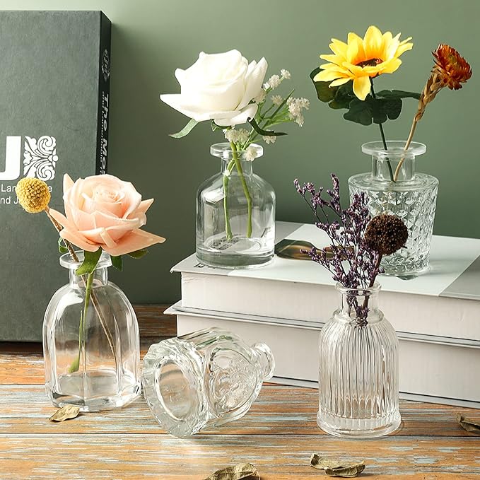Bud Vases in Bulk - Small Glass Vase Set of 5 Different Shape Vintage, Mini Vases Clear Small Vases for Flowers, Glass Bud Vase Glass Flower Clear Vases for Centerpiece Bulk, Wedding Table
