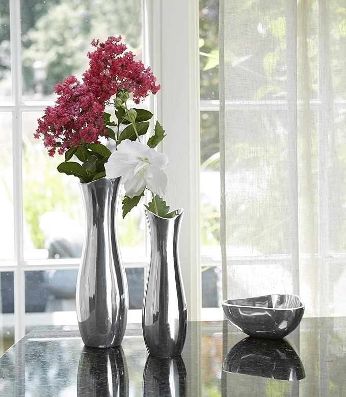 Nambé Stryker Vase – 9 Inch Sculptural Alloy Vase with Hourglass Curves, Modern & Elegant Feminine Silhouette for Flower Arrangements & Decorative Table Display – Stylish Home Accent Décor