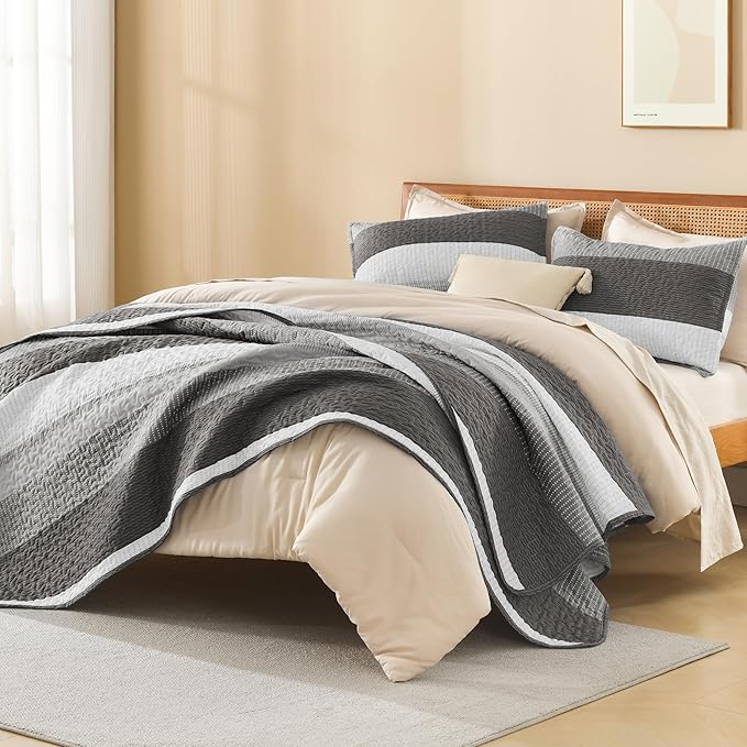 Litanika Oversized King Quilt Set Dark Grey, 128x120 Stripe Bedspread Coverlet 3 Pieces, Dark Grey Lightweight Quilted Bedding Set for All Season(Super King Plus-1 Quilt, 2 Pillowcases)