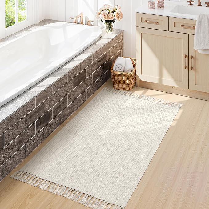 Lahome Boho Rugs for Entryways, 3x5 Kitchen Rug Lightweight Bedroom Rugs Washable Bath Mat with Tassels, Farmhouse Cotton Beige Living Room Low Pile Throw Rug for Laundry Office Decor