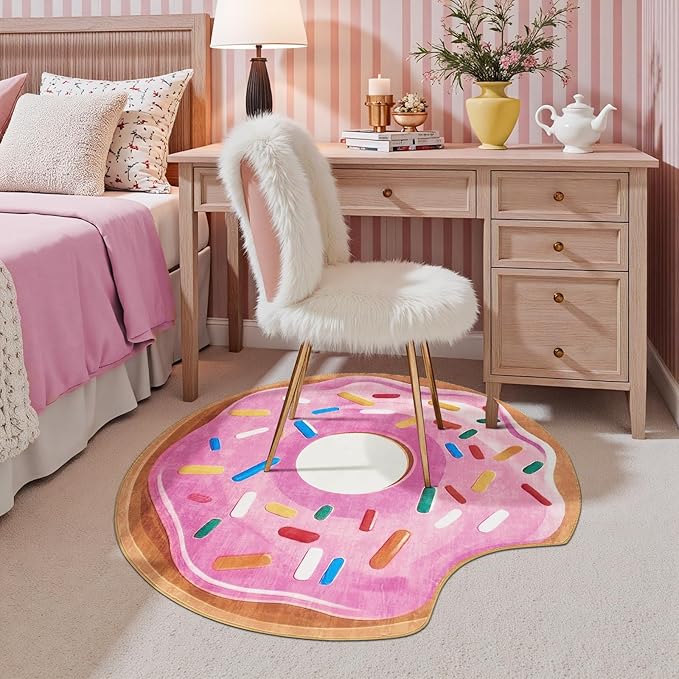 JINCHAN Cute Round Rug 4ft Strawberry Donut Fun Rug Washable Playroom Mat Sweet Dessert Circle Cool Rug Non Slip 4' Round Soft Cozy Pink Floor Mat Funky Gift for Girls Kids Teens Dorm Bedroom Playroom