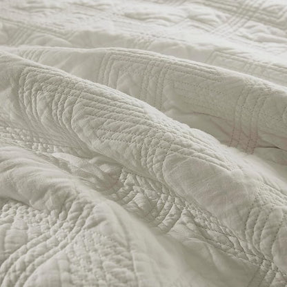 WDCOZY 100% Cotton King Size Quilt Set - Beige Pre-Washed Soft Lightweight Modern Bedspread, Farmhouse Country Rustic Coverlet, Textured Like Linen, Shabby Chic Gauze Bedding, 3 Pieces