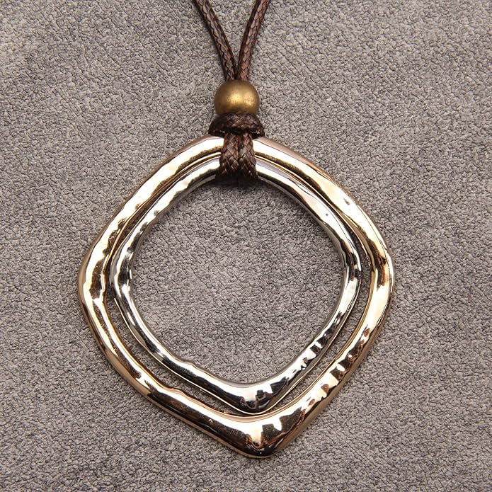 Leather Necklace for Women Boho Choker Necklace Long Cord Leather Pendant Bohemian Neckalce Vintage Alloy Pendant Leather Rope Necklace Wooden Necklaces for Women