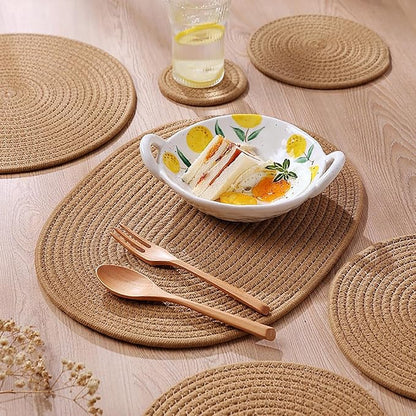 4 Pack Oval Woven Placemats, Jute Plate Chargers Rattan Woven Placemats 11.45x15.58‘’ Wicker Place mats Farmhouse Boho Braided Heat Resistant Outdoor Plate Mats Patio Tablemats for Dinning