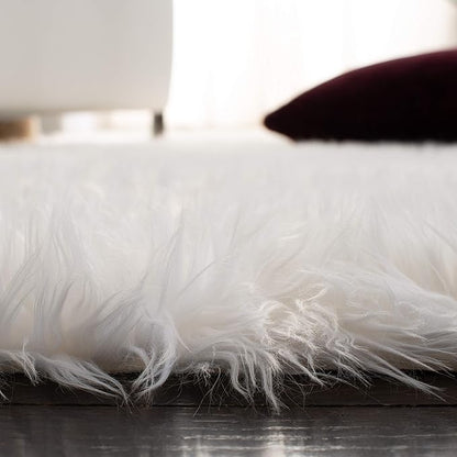 SAFAVIEH Faux Sheep Skin Collection 4' x 6' Ivory FSS115A Silken Glam 2.35-inch Thick Area Rug