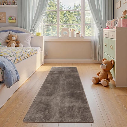 jinchan Solid Plush Runner Rug 2x6 Performance Shaggy Washable Hallway Rug Soft Modern Faux Wool Cozy Non Slip Carpet for Bedroom Laundry Room Living Room Kids Nursery Brown