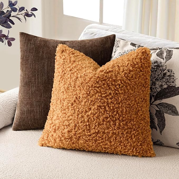 Foindtower 2 Pieces 18x18 Inch Orange, Faux Fur Throw Pillow Cover Accent Sherpa Furry Pillow Covers Fuzzy Soft Pillowcases Cozy Sheepskin Decorative Fleece Cushion Case for Bed Couch Living Room