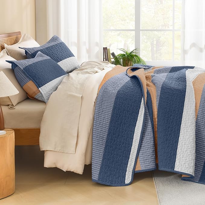 Litanika California King Quilt Set BlueO,Stripe Patchwork Summer Bedspread Coverlet, Soft Lightweight Microfiber Quilt Bedding Set for All Season(1 Quilt, 2 Pillowcases)