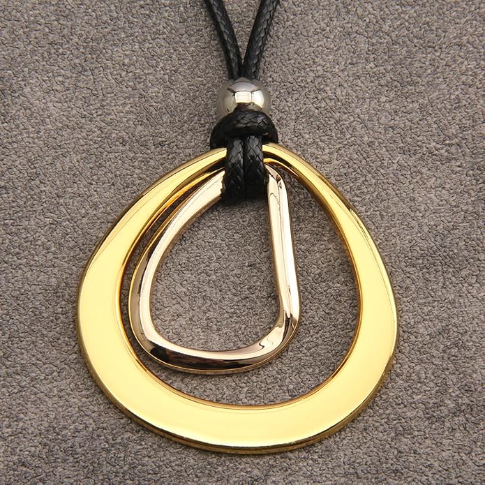 Leather Necklace for Women Boho Choker Necklace Long Cord Leather Pendant Bohemian Neckalce Vintage Alloy Pendant Leather Rope Necklace Wooden Necklaces for Women