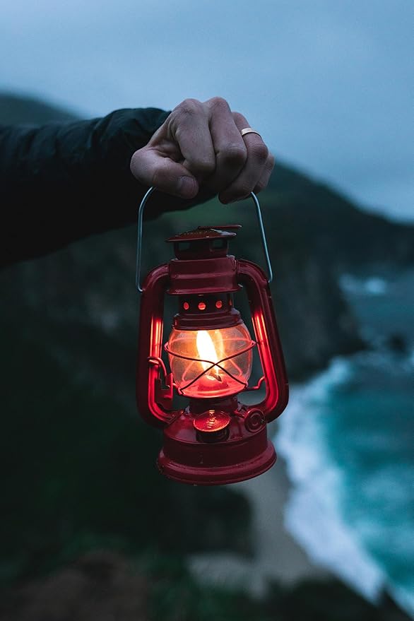 Stansport 12" Hurricane Lantern