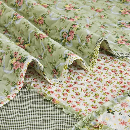 VIVILINEN Patchwork Quilt Set Reversible Quilted Bedspread Coverlet Set 3-Piece Floral Lightweight Comforter Stitched Bedding Set Bed Sheet Set for All Seasons(Green,Extra Wide Super King(128"x120"))