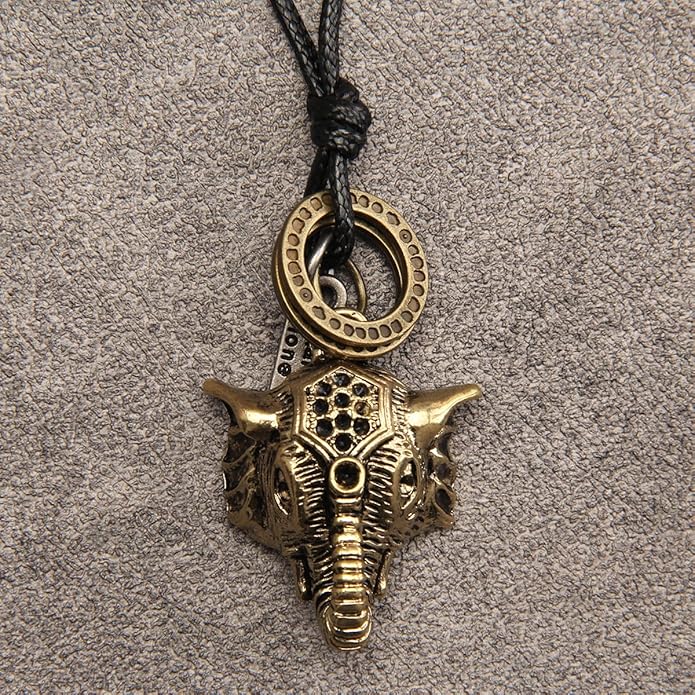 Leather Necklace for Women Boho Choker Necklace Long Cord Leather Pendant Bohemian Neckalce Vintage Alloy Pendant Leather Rope Necklace Wooden Necklaces for Women