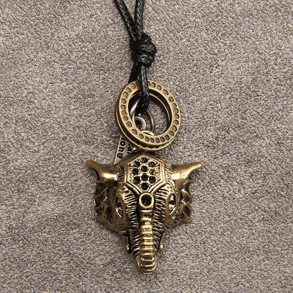 Leather Necklace for Women Boho Choker Necklace Long Cord Leather Pendant Bohemian Neckalce Vintage Alloy Pendant Leather Rope Necklace Wooden Necklaces for Women