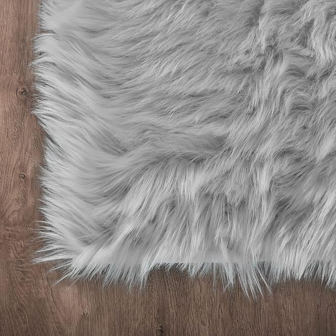 Latepis 3x5 Faux Sheepskin Rug, Faux Fur Rug for Living Room, Fluffy Washable Rugs for Bedroom, Teen Bedroom Decor, Grey Fluffy Rugs, Rectangle