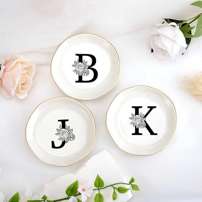 JoycuFF Initial G Ceramic Jewelry Tray, Bridesmaid Bride Gifts, Mothers Day Christmas Anniversary Engagement Birthday Gifts for Women Couples, Trinket Dish for Rings Earrings Necklaces Bracelets Keys