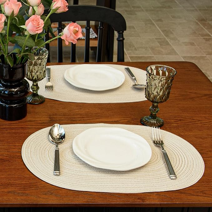 Noctiflorous Oval Braided Placemats Set of 8 Woven 12x18 Inch Non Slip Washable Heat Resistant Place Mats Round Tablemats for Dining Kitchen Party Daily Table Decor Dinner Mats (Beige, 8)