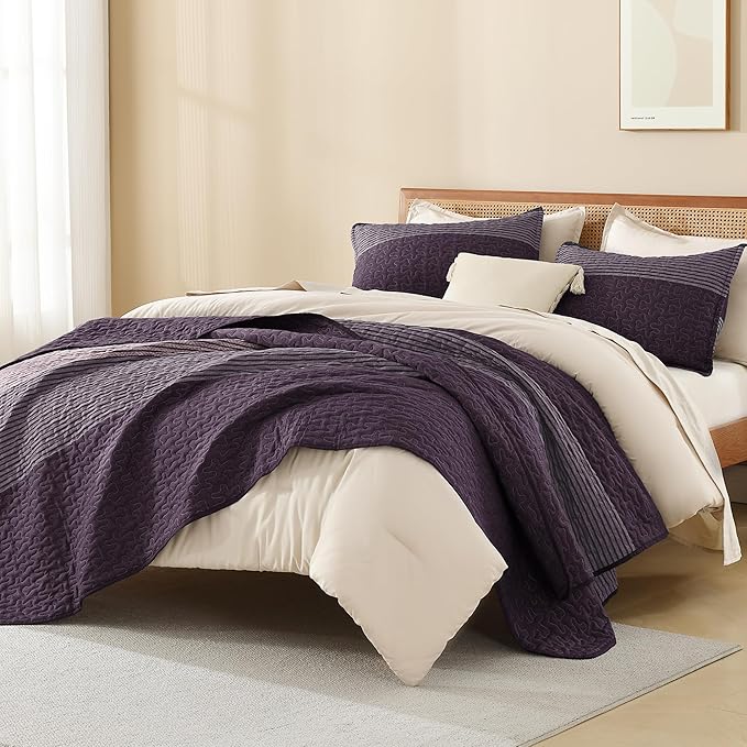 Litanika Quilt Queen Size Purple and Grey, Stripe Patchwork Summer Bedspread Coverlet 3 Pieces, Soft Lightweight Microfiber Quilted Bedding Set for All Season(1 Quilt, 2 Pillowcases)