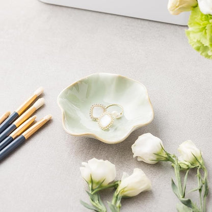 Ceramic Ring Dish, Jewelry Dish Holder, Small Trinket Tray Plate for Earrings Rings Necklaces Keys, for Mom Friend Sister, Light Green