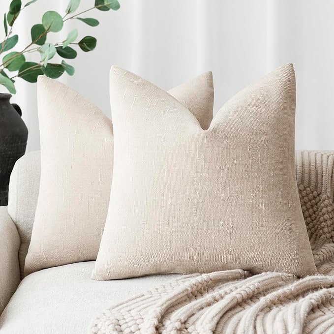 Foindtower Pack of 2 Soft Textured Throw Decorative Pillow Covers Square Accent Solid Cushion Cover Cozy Farmhouse Pillow Case with Zipper for Couch Sofa Bedroom Living Room 18x18 Inch, Light Beige