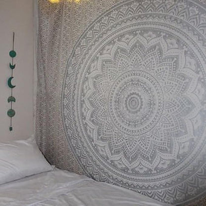 raajsee Metallic Silver Tapestry Grey Mandala Wall Hangings, Indian cotton Beach Throw Blanket, Hippie Tapestries Boho Decor,Twin Bedspread 52x82 inches Yoga Mat Rugs