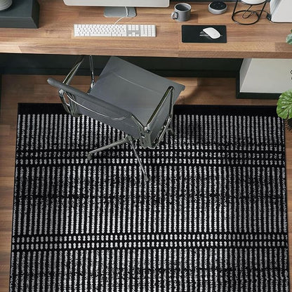 Rugshop Contemporary Stripe Lines High Traffic Living Room,Bedroom,Kitchen, Home Office Area Rug 5' x 7' Black