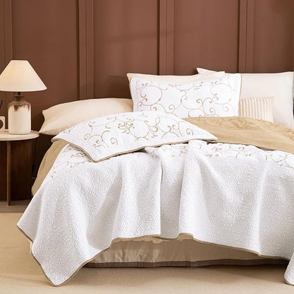 Sanracie Oversized King Quilt 128"x120",100% Cotton California King Bedspreads Extra Large Lightweight Embroidery Pattern Bedding Coverlet Set 3Pcs Gold and White Quilted Bedding Set All Season