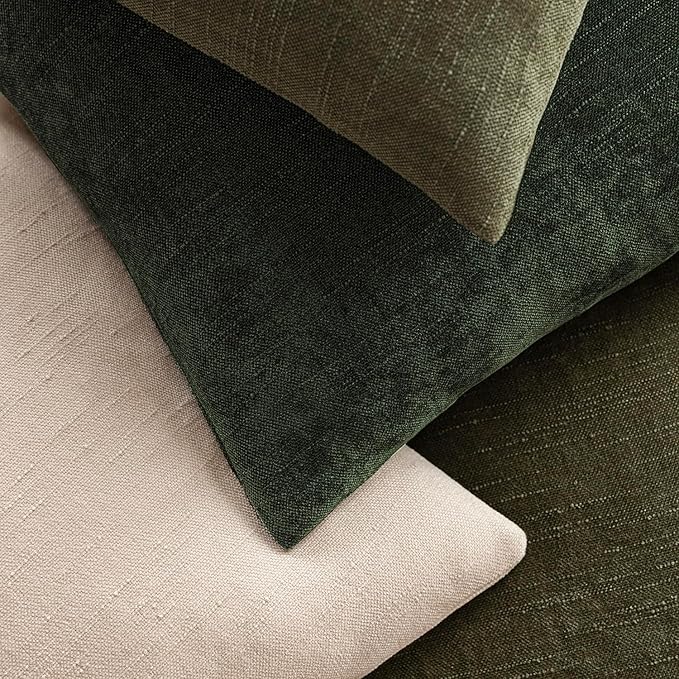 Foindtower Pack of 2 Soft Textured Chenille Throw Decorative Pillow Covers Lumbar Accent Solid Cushion Cover Cozy Farmhouse Pillow Case with Zipper for Couch Sofa Bed Living Room 12x24 Inch,Dark Green