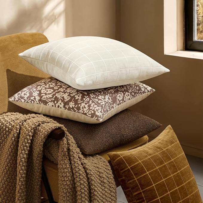 MIULEE Decorative Chenille Check Lumbar Throw Pillow Covers Vintage Plaid Couch Pillows 12x20 Inch Set of 2 Neutral Boho Farmhouse Cushion Covers Modern Spring Decor for Sofa Bed Living Room Cream