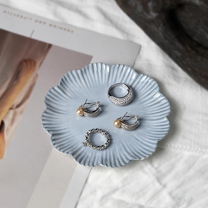 Ceramic Jewelry Dish, Decorative Tray for Rings Earrings Necklaces Bracelet Watch Keys, 4.50" Trinket Tray as Gifts for Women (Antique Flower)