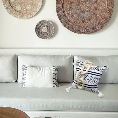Wood Chain Link Decor | Hand Boho Carved Decor for Table , Shelf Decor Accents , Rustic Farmhouse Aesthetic 5 Link Chain Decor, Home Living Room, Bedroom, Entryway Coffee Table Decor(Wood color)