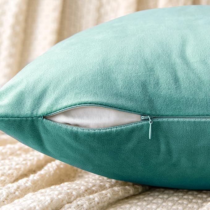 EMEMA Pack of 2 Velvet Throw Pillow Covers Decorative Square Pillowcase Soft Solid Cushion Case for Sofa Bedroom Chair Car 20x20 Inch Aqua Green