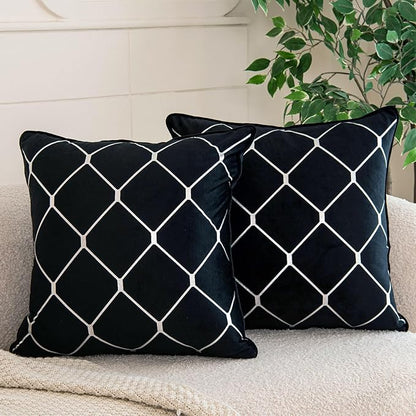 WACOMECO Silver Throw Pillow Covers, Pack of 2 Soft Velvet Decorative Cushion Covers for Couch Sofa Home Decoration, Black, 18x18 Inch