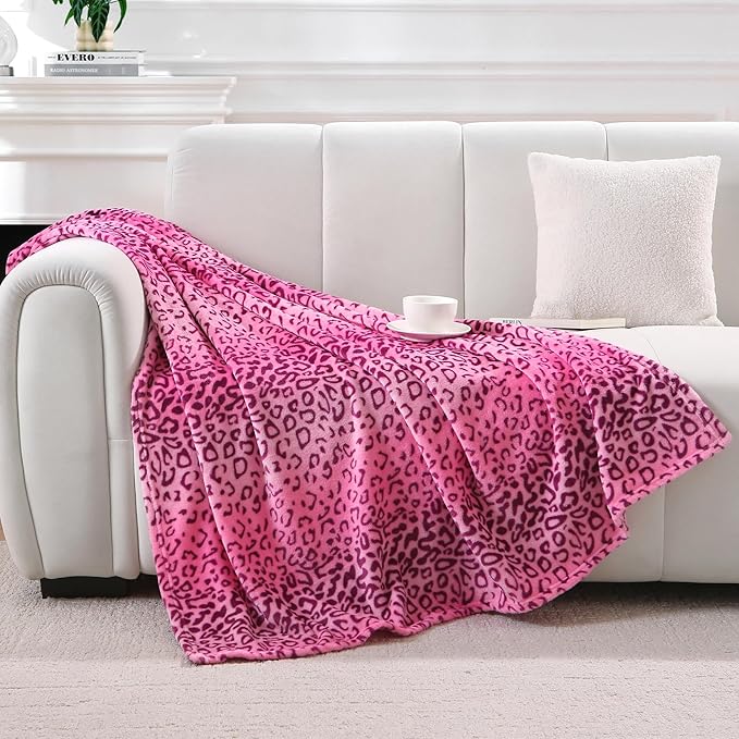 Viviland Flannel Fleece Throw Size 50x60, Lightweight Blanket for Couch, Super Soft Cozy Warm, Cheetah Print Pink
