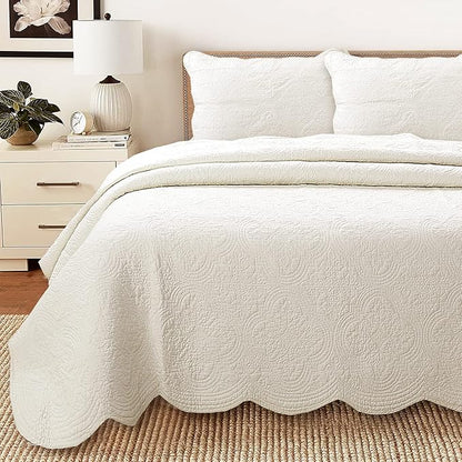 Cozy Line Home Fashions 100% Cotton Medallion Off White Matelasse Embossed Bedding Quilt Set, Reversible Lightweight Bedspread, Coverlet for All Season (Ivory, Oversized Queen - 3 Piece)