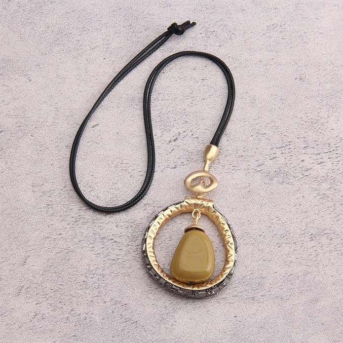 Leather Necklace for Women Boho Choker Necklace Long Cord Leather Pendant Bohemian Neckalce Vintage Alloy Pendant Leather Rope Necklace Wooden Necklaces for Women