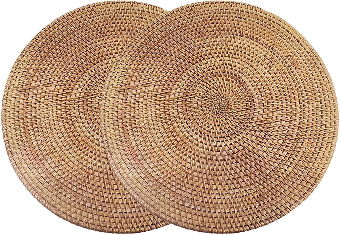 2PCS Round Rattan Placemats 14 Inch Natural Woven Boho Placemats Heat Resistant Round Woven for Indoor Outdoor Home Dining Table Supplies..