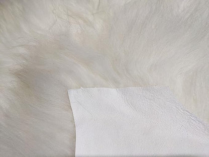 Home Collezione by Salvani Genuine Icelandic Sheepskin Rug Throw (Shade of White)