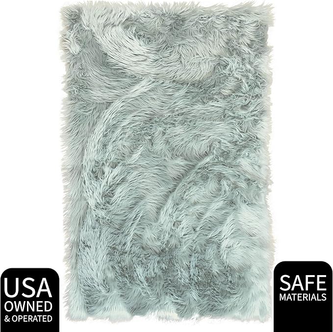 Super Area Rugs Ultra Soft & Fluffy Faux Sheepskin Rug, Teal 3 x 5 Feet Carpet for Bedroom Living Room