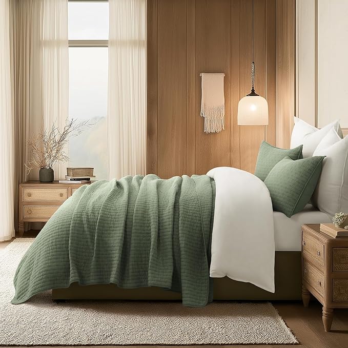 EVERGRACE Cross Stitch Pre-Washed Cotton Quilt Bedding Set Queen Size, Oversized 3 Pieces Lightweight Bedspread Coverlet for All Season, with 2 Matching Shams, Olive Green, 92"x96"
