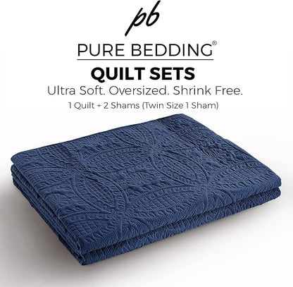Quilt Set King/Cal King/California King Size Navy - Oversized Bedspread Soft Microfiber Lightweight Coverlet for All Season - 3 Piece includes 1 Quilt and 2 Shams Geometric Pattern