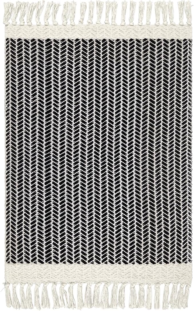 Lahome Boho Entryway Rug, 3x5 Rugs for Bedroom Lightweight Washable Throw Rug Woven Cotton Bathroom Carpet with Tassels, Farmhouse Black and White Rugs for Living Room Kitchen Office Dorm