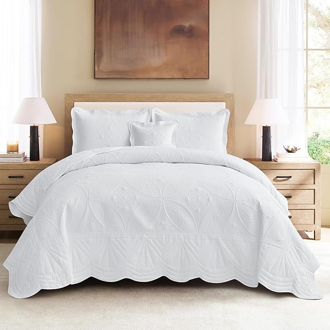 Oversized Bedspread - Queen Size Bedding Cover - Modern & Contemporary Coverlet Set, Real Stitching, Reversible, Lightweight, 5 Piece, White