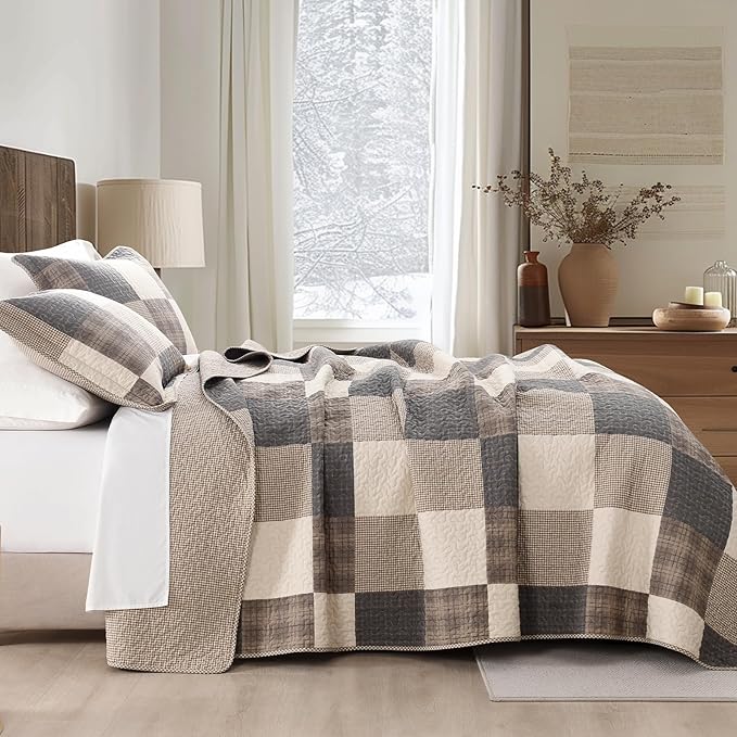 100% Cotton Quilt Set Queen Size - Reversible Quilted Comforter, Patchwork Plaid Queen Quilt Bedspread, Modern Farmhouse Lightweight Bedding for Queen Bed, 3pcs, Charcoal/Beige/Brown