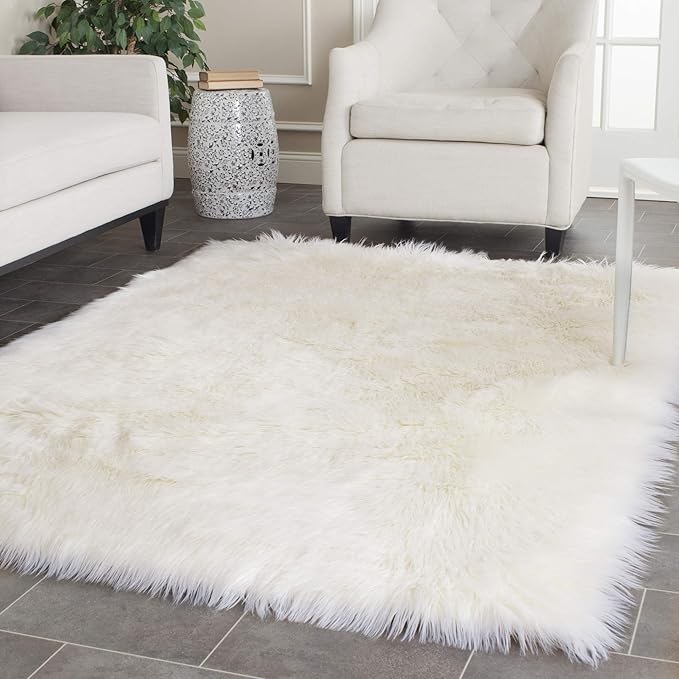 SAFAVIEH Faux Sheep Skin Collection 5' x 8' Grey FSS115D Silken Glam 2.35-inch Thick Area Rug