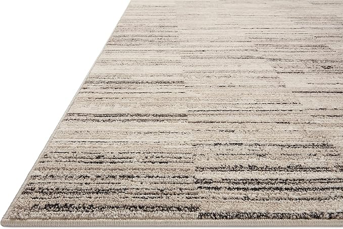 Loloi Darby Collection DAR-01 Charcoal/Sand 4'-0" x 6'-0" Accent Rug