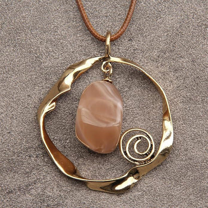Leather Necklace for Women Boho Choker Necklace Long Cord Leather Pendant Bohemian Neckalce Vintage Alloy Pendant Leather Rope Necklace Wooden Necklaces for Women